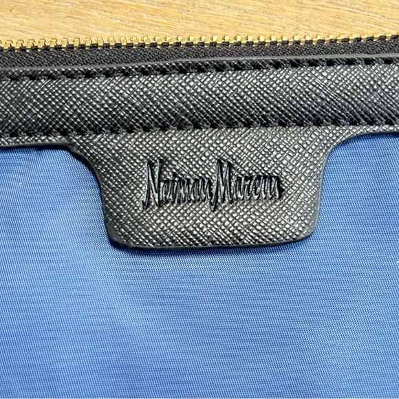 Neiman Marcus Navy Toiletry Bags Makeup Bag Set - Picture 3 of 4